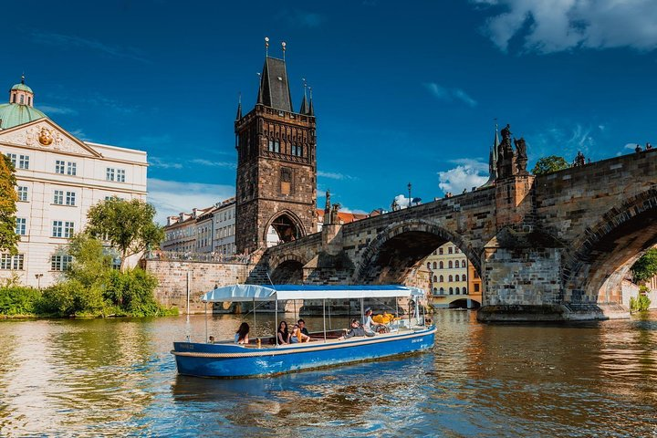 unique view of Charles Bridge